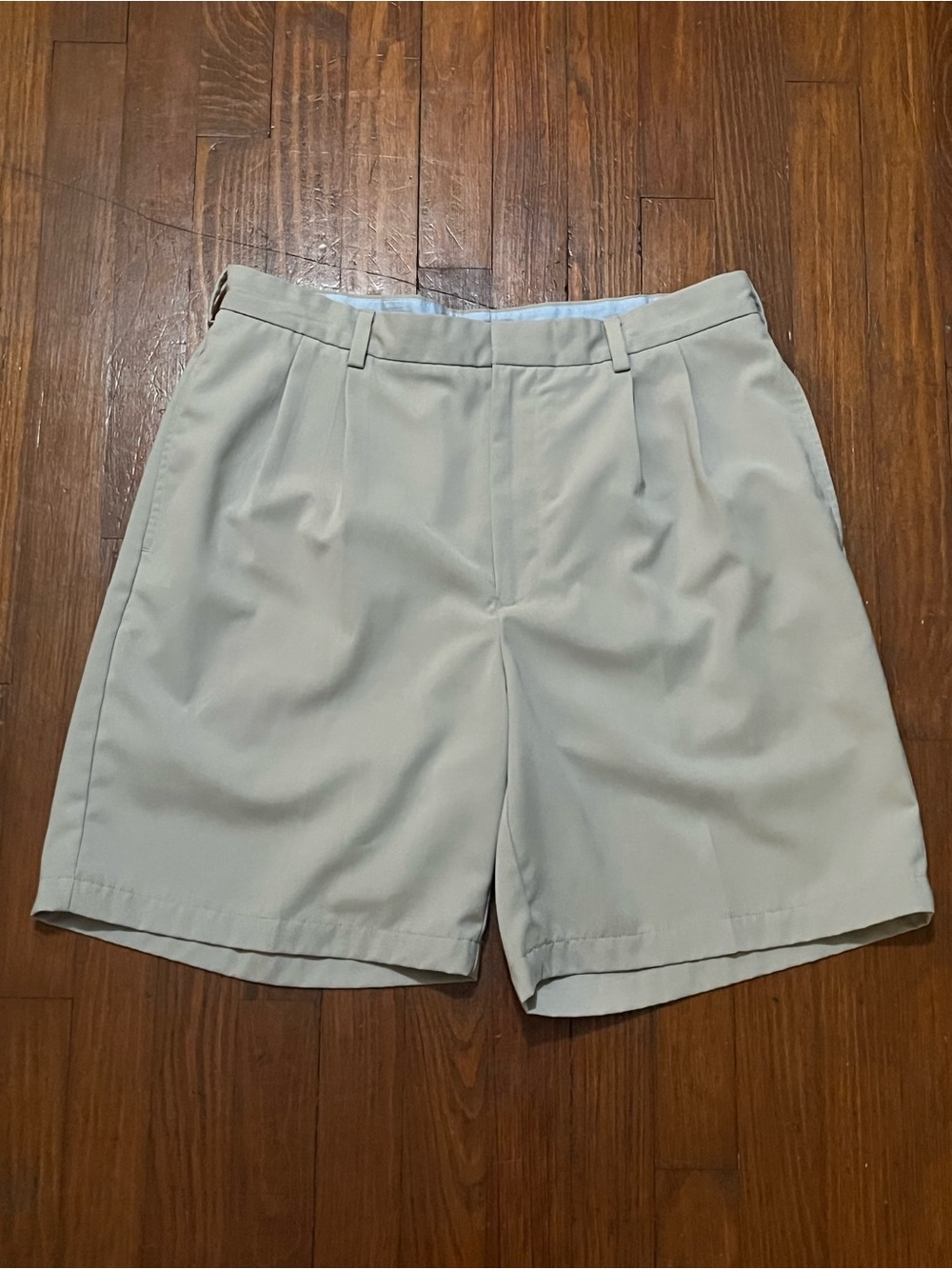 Tommy Hilfiger Golf Light Khaki Flat Front Polyester Men's Shorts Size 36